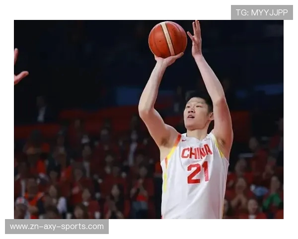 周鹏:从篮球场上的拼搏者到生活中的榜样,见证成长与坚持的力量 周鹏:从篮球场上的拼搏者到生活中的榜样,见证成长与坚持的力量